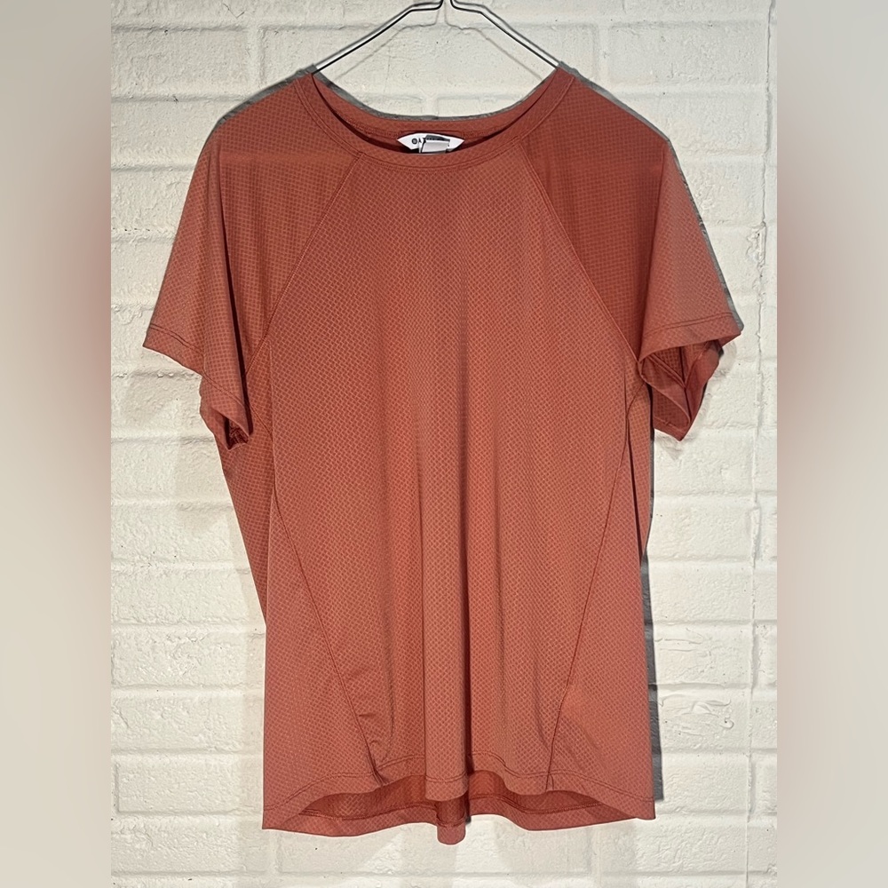 Athleta Tee